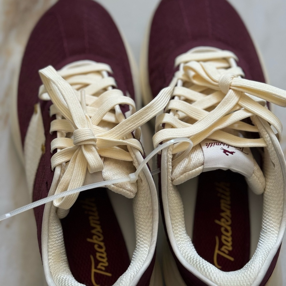 Tracksmith New England Sneakers Wine/Ivory